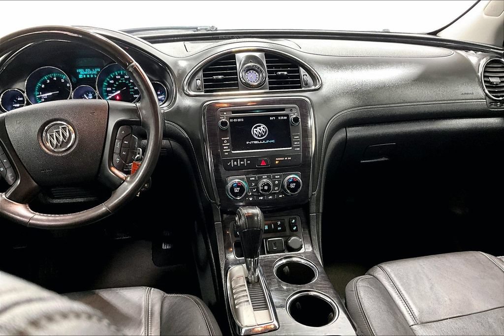 Used 2017 Buick Enclave Leather AWD/4WD image 7