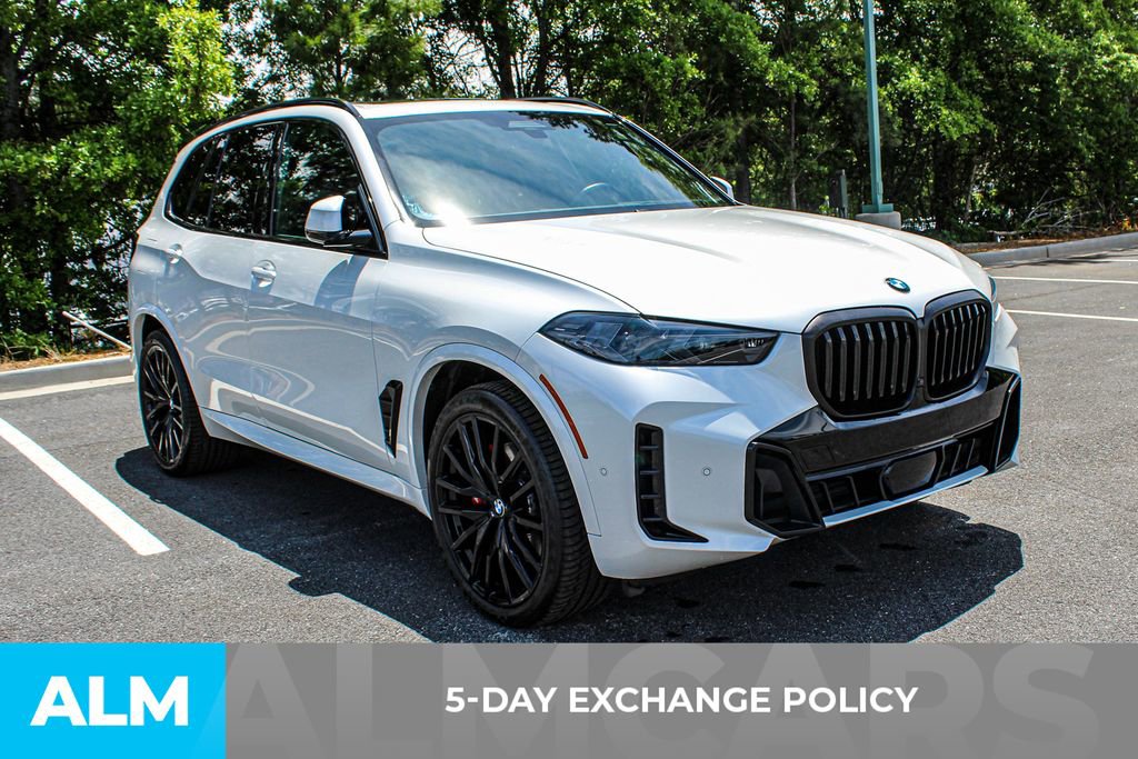 Used 2024 BMW X5 xDrive40i w/ M Sport Package AWD/4WD image 4