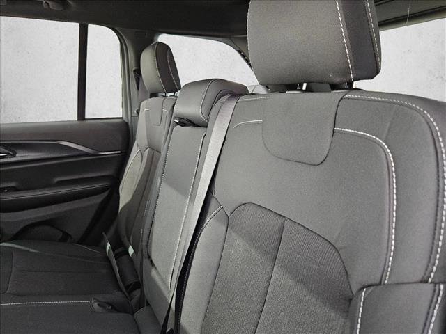 New 2026 Jeep Grand Cherokee Laredo X RWD image 15