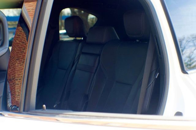 Used 2023 Lexus LX 600 4WD w/ Interior Upgrade Package image 32