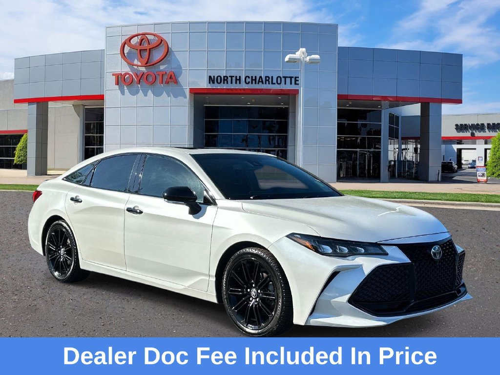 Used 2022 Toyota Avalon XSE FWD 360° Tour