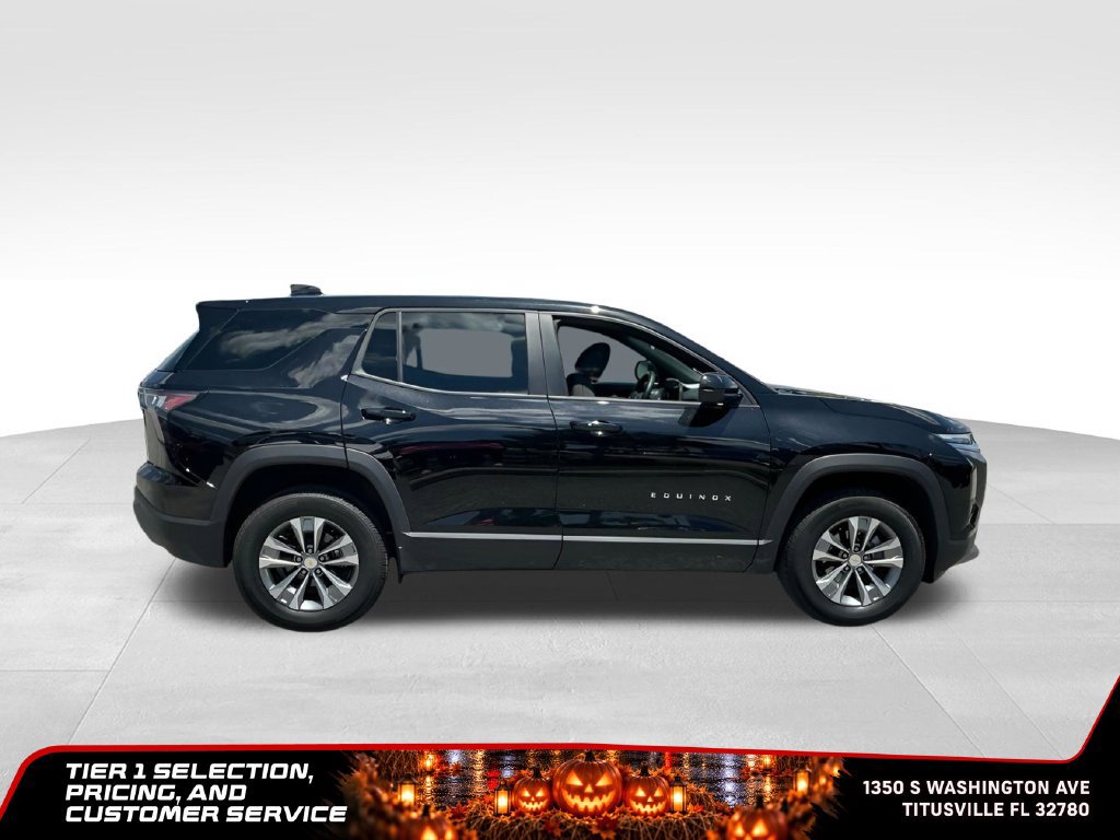 Used 2025 Chevrolet Equinox LT AWD/4WD image 12