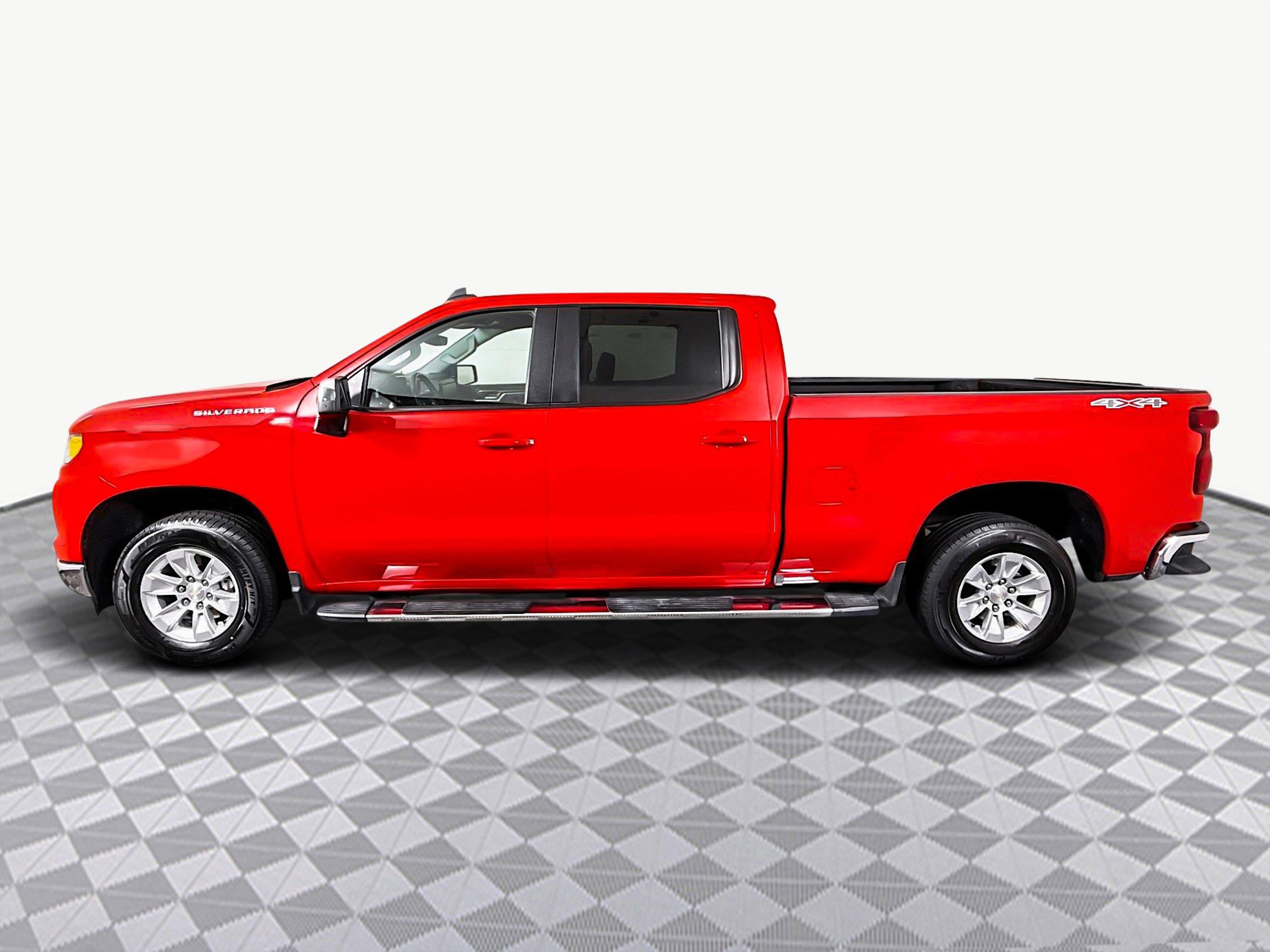 Used 2024 Chevrolet Silverado 1500 LT w/ Protection Package image 6