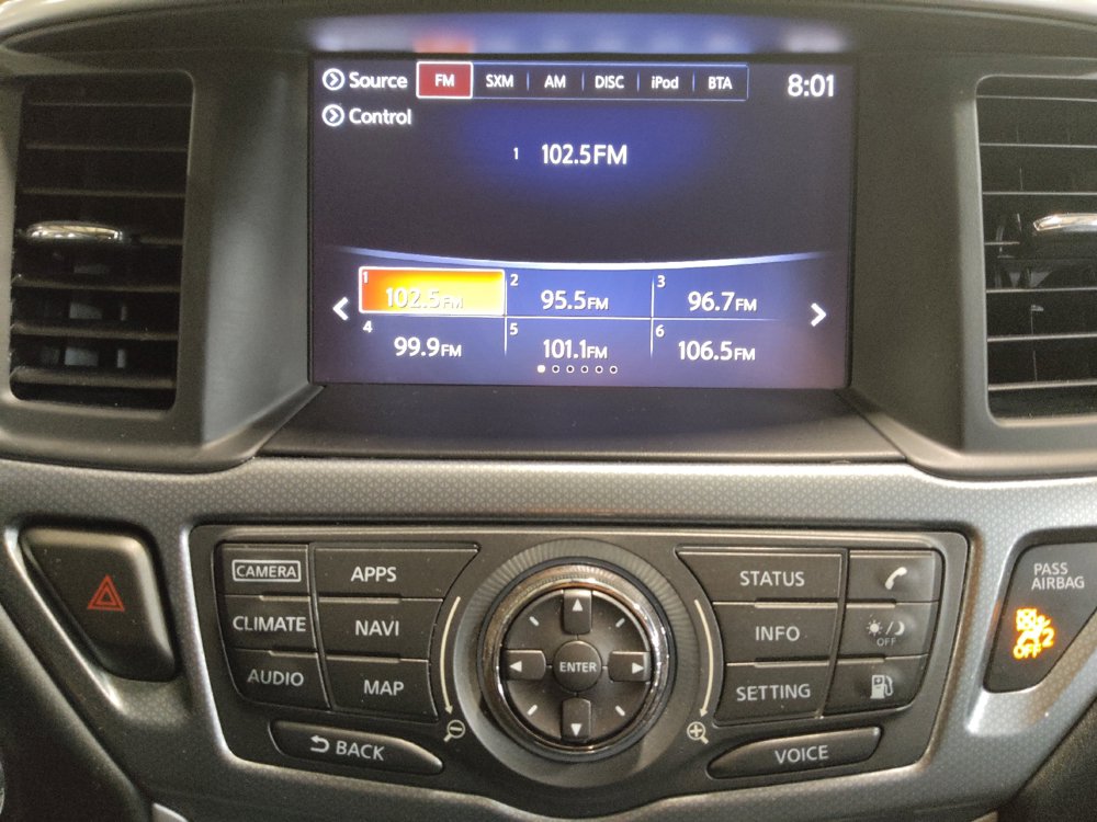 Used 2019 Nissan Pathfinder SL FWD image 25
