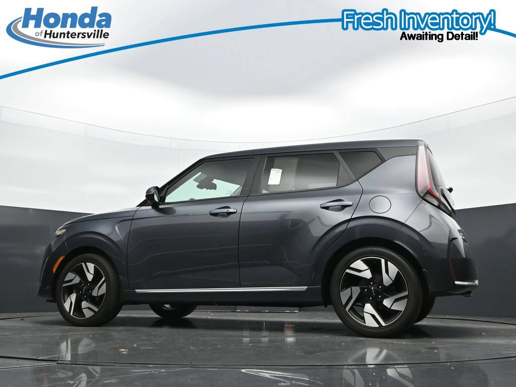 Used 2023 Kia Soul GT-Line FWD image 38