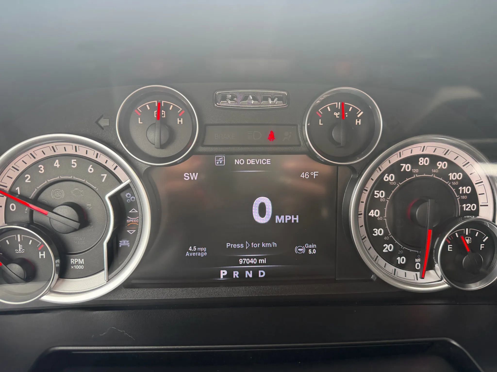 Used 2016 RAM 2500 Laramie w/ Convenience Group image 11