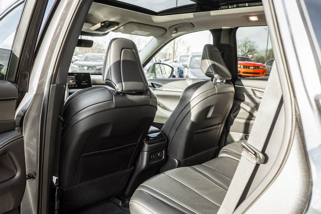 Used 2023 INFINITI QX60 Luxe AWD/4WD image 36