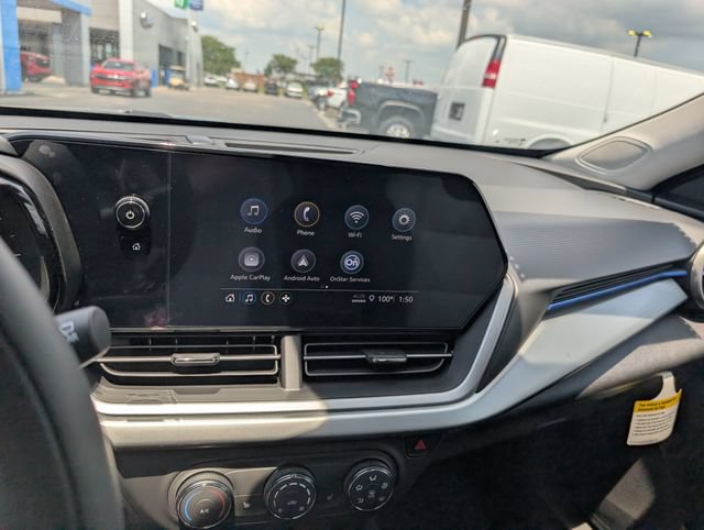 New 2026 Chevrolet Trax LS w/ LS Convenience Package FWD image 20