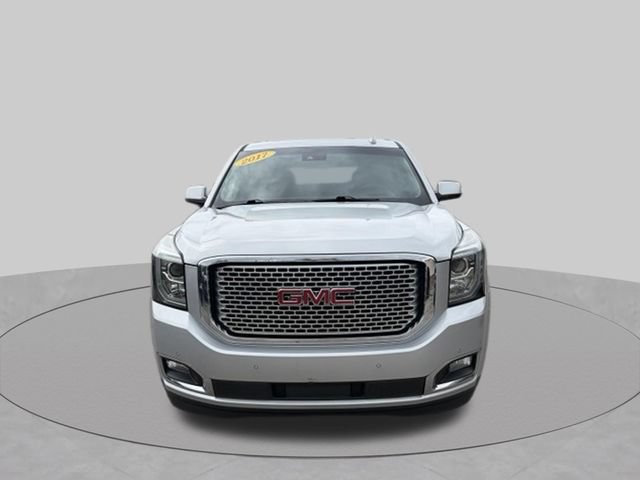 Used 2017 GMC Yukon Denali w/ Open Road Package AWD/4WD image 2