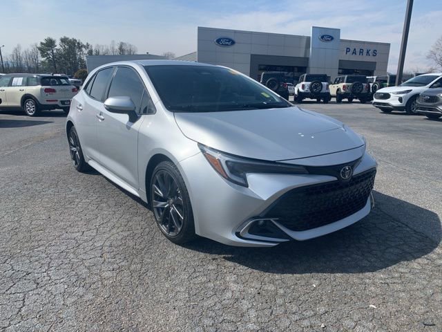 Used 2023 Toyota Corolla XSE image 2