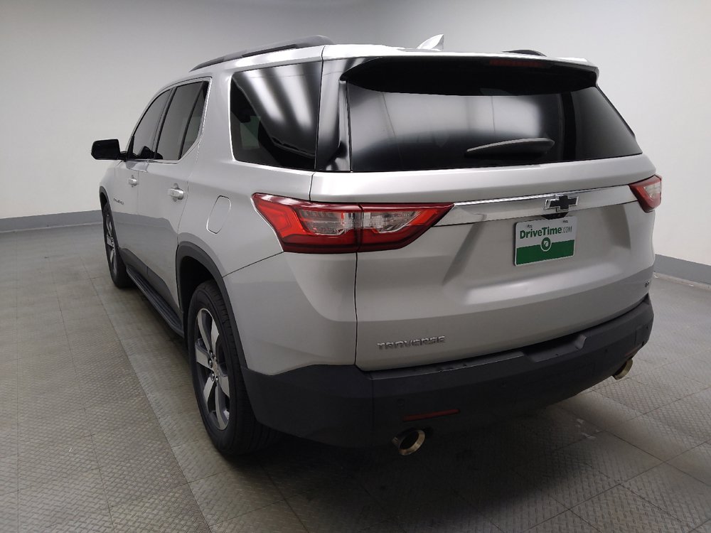 Used 2019 Chevrolet Traverse LT w/ LT Premium Package FWD image 5
