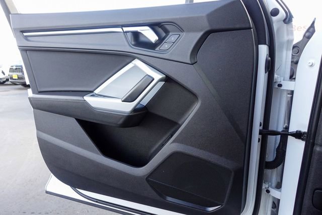 Used 2021 Audi Q3 2.0T Premium image 21