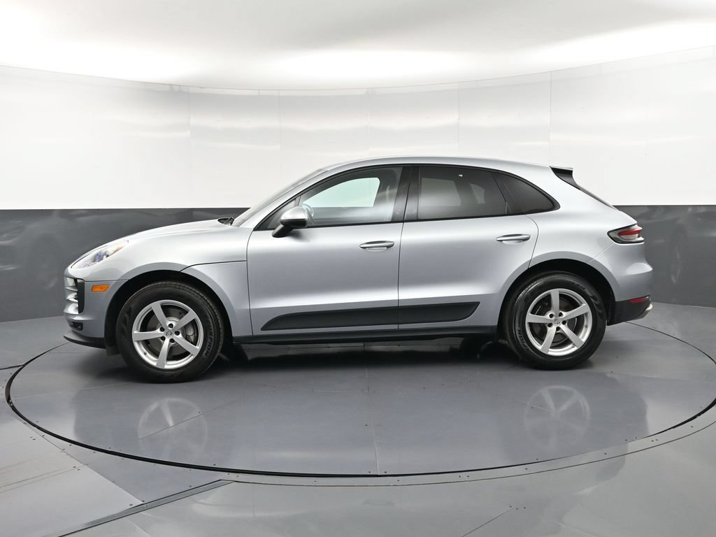 Certified 2020 Porsche Macan AWD/4WD image 2