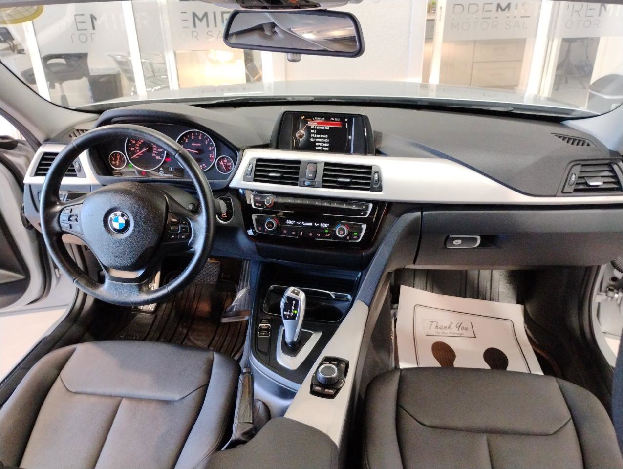 Used 2017 BMW 320i Sedan image 50