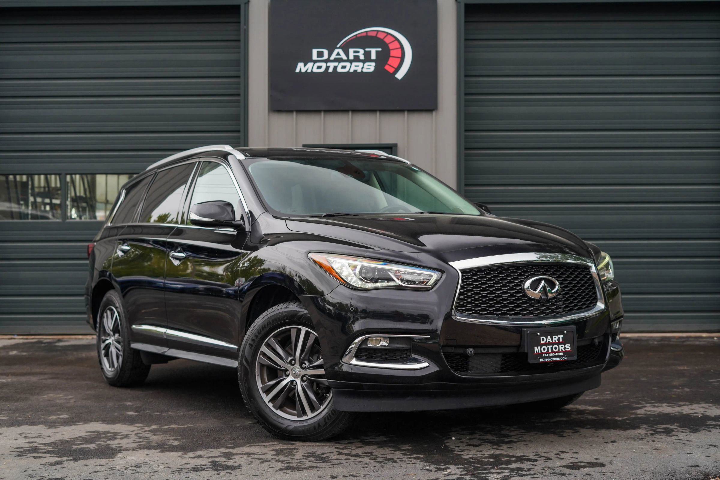 Used 2019 INFINITI QX60 Luxe w/ Essential Package image 1