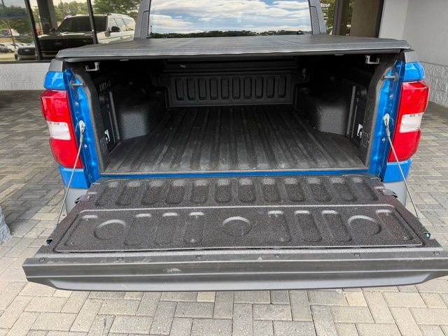 Used 2022 Ford Maverick XL FWD image 5