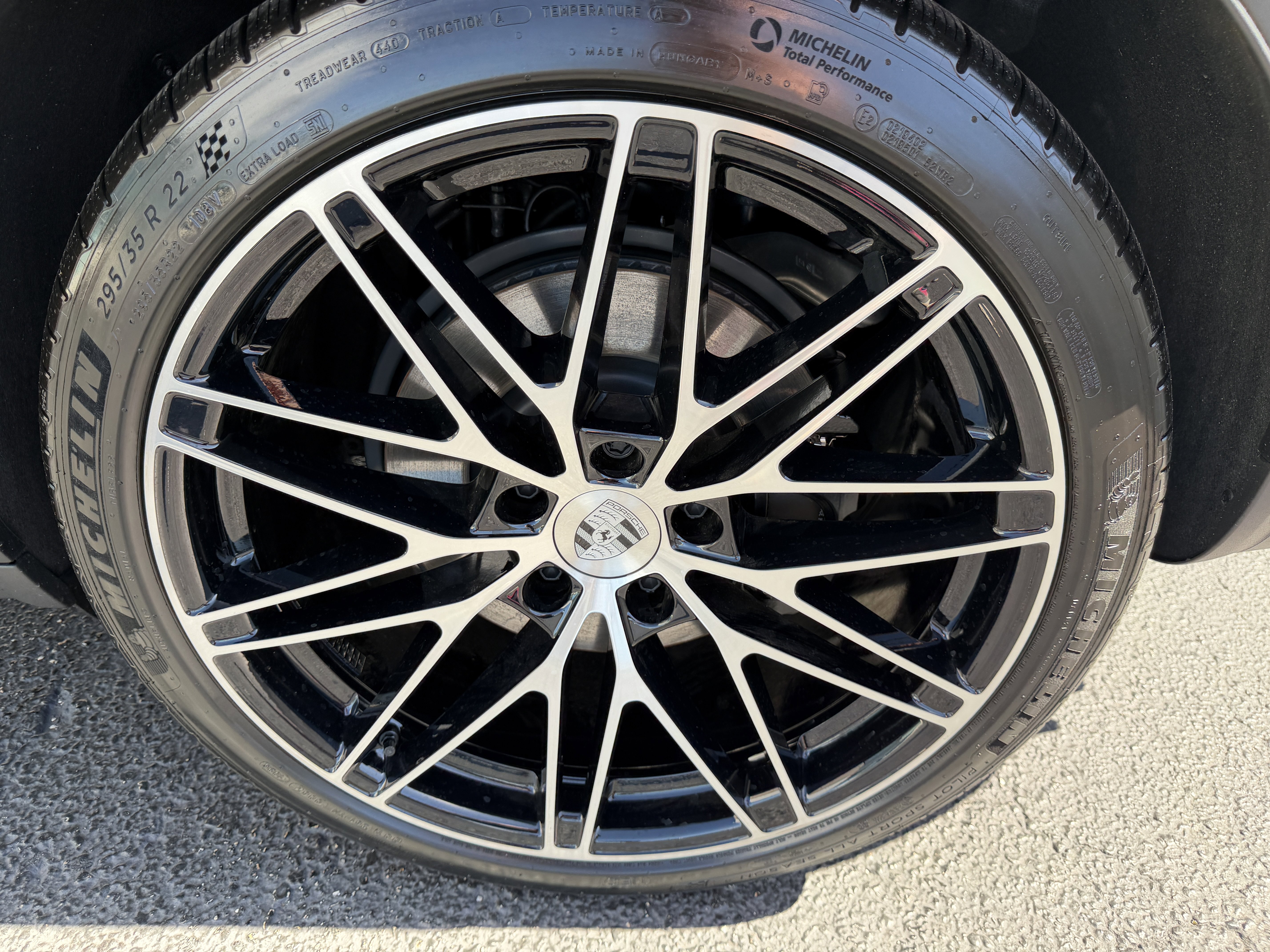 New 2026 Porsche Macan Electric image 9