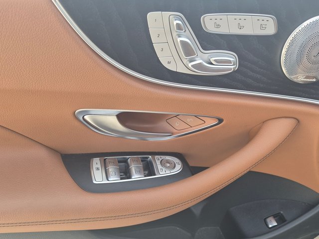 Used 2023 Mercedes-Benz E 450 Cabriolet image 11