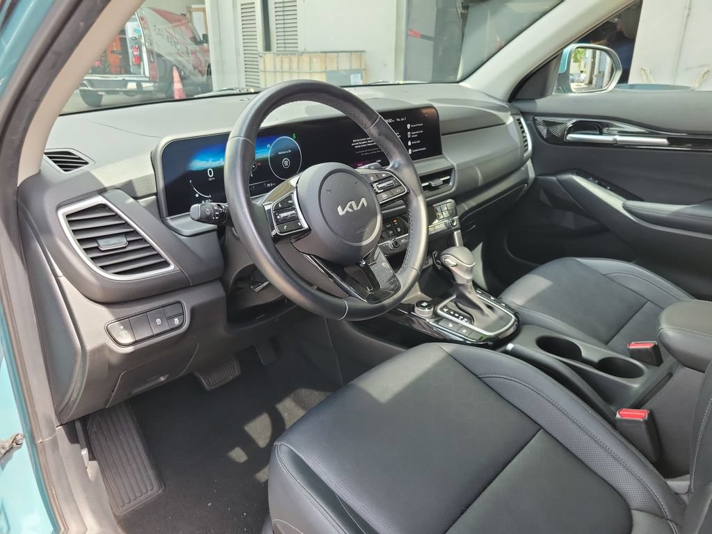 Certified 2024 Kia Seltos EX AWD/4WD image 15
