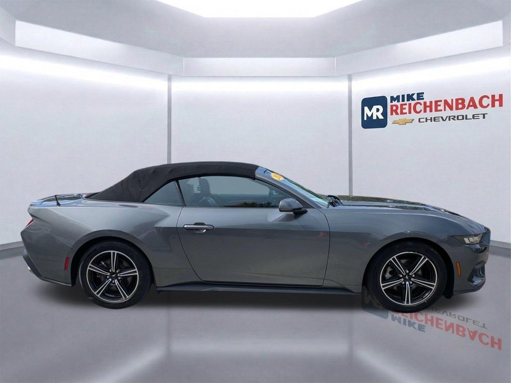 Used 2024 Ford Mustang Premium RWD image 3
