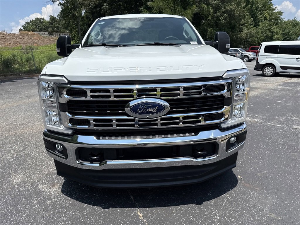 New 2025 Ford F350 XLT w/ 360-Degree Camera Package image 2