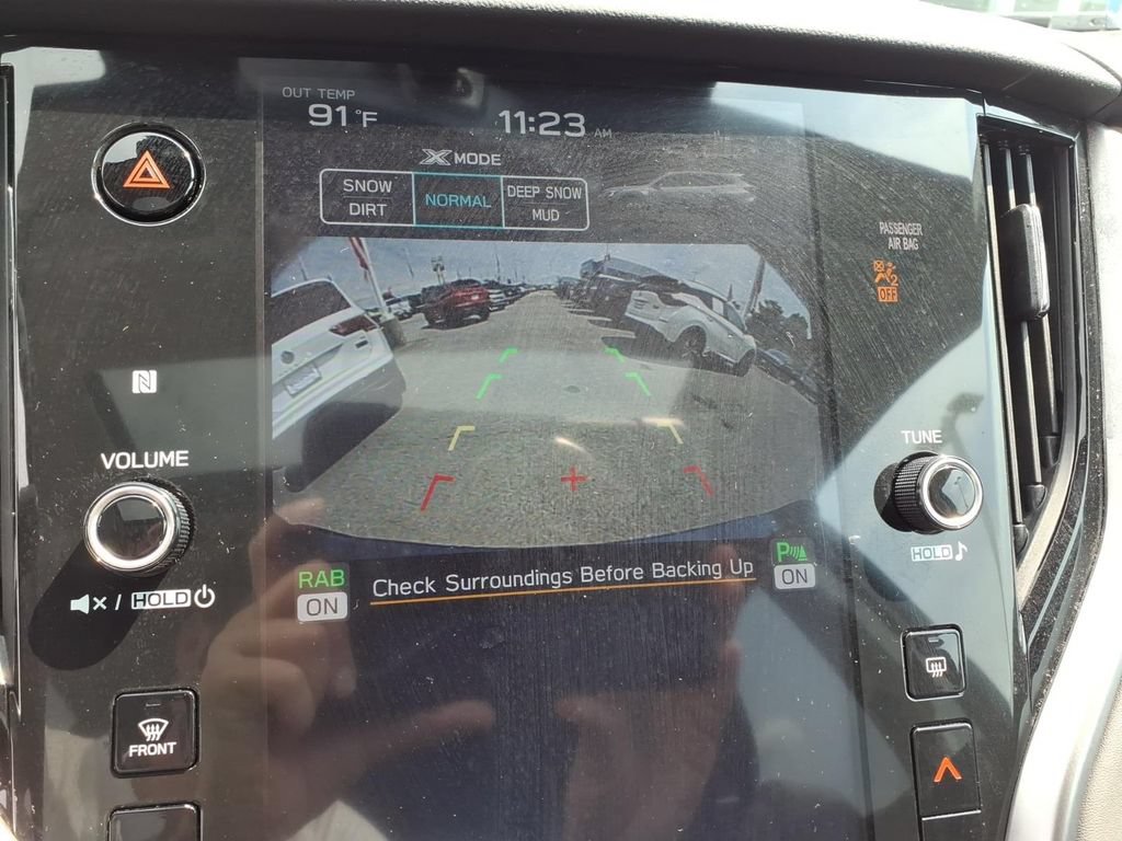 Used 2025 Subaru Outback Onyx Edition AWD/4WD image 10