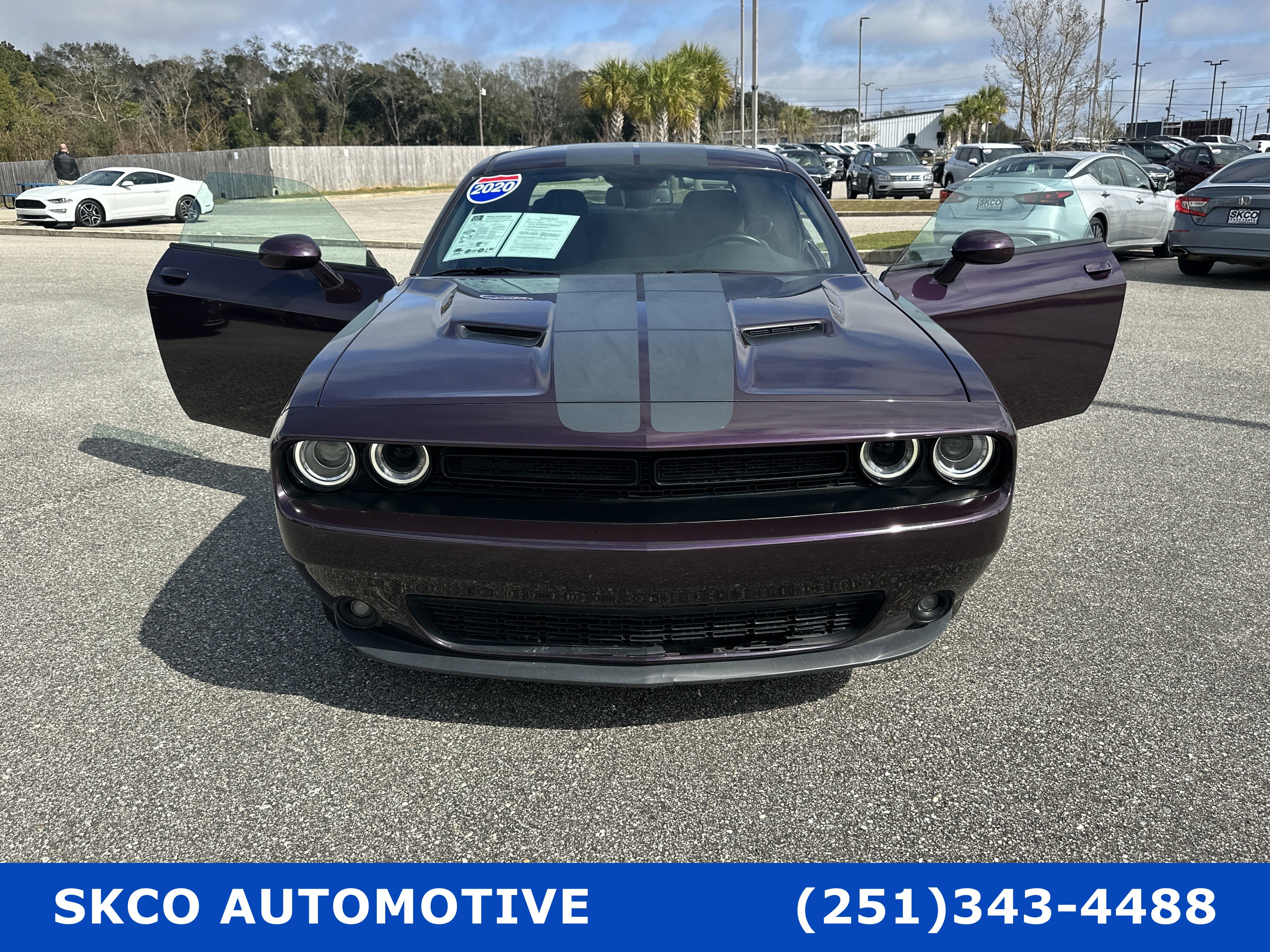 Used 2020 Dodge Challenger SXT w/ Blacktop Package image 29