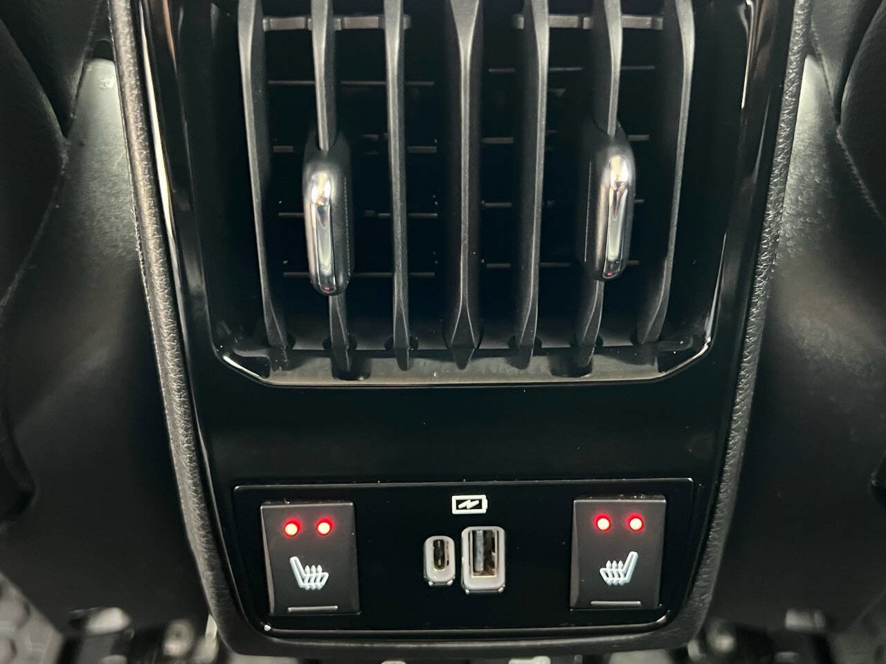 Used 2022 Jeep Compass Trailhawk w/ Trailhawk Elite Group image 18