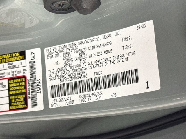 Used 2024 Toyota Tundra Platinum AWD/4WD image 32