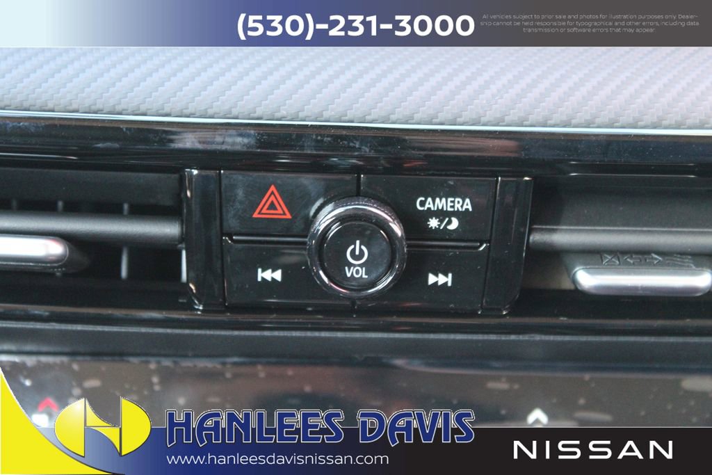 New 2026 Nissan Kicks SR FWD image 24