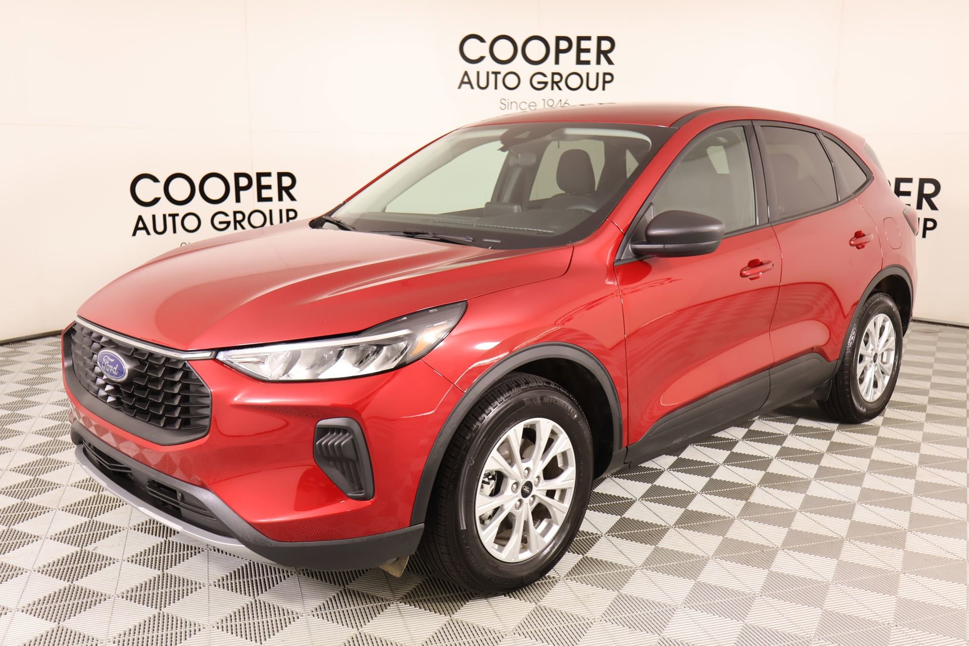Used 2025 Ford Escape Active FWD image 9