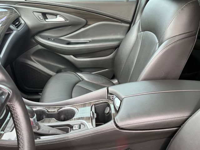 Used 2020 Buick Envision Essence w/ Experience Buick Package FWD image 11