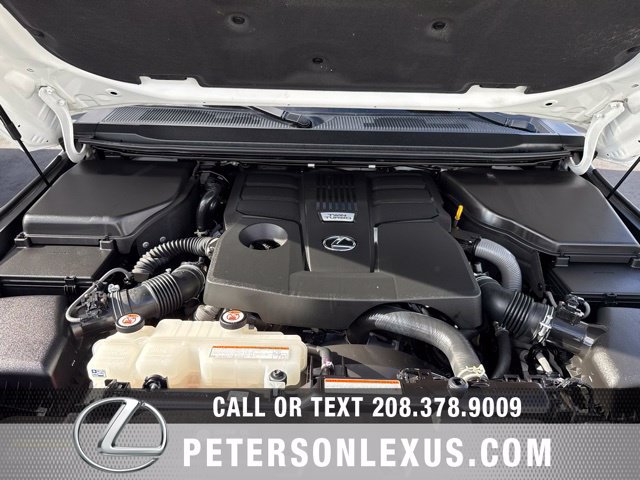 Used 2024 Lexus GX 550 w/ Cold Area Package AWD/4WD image 10