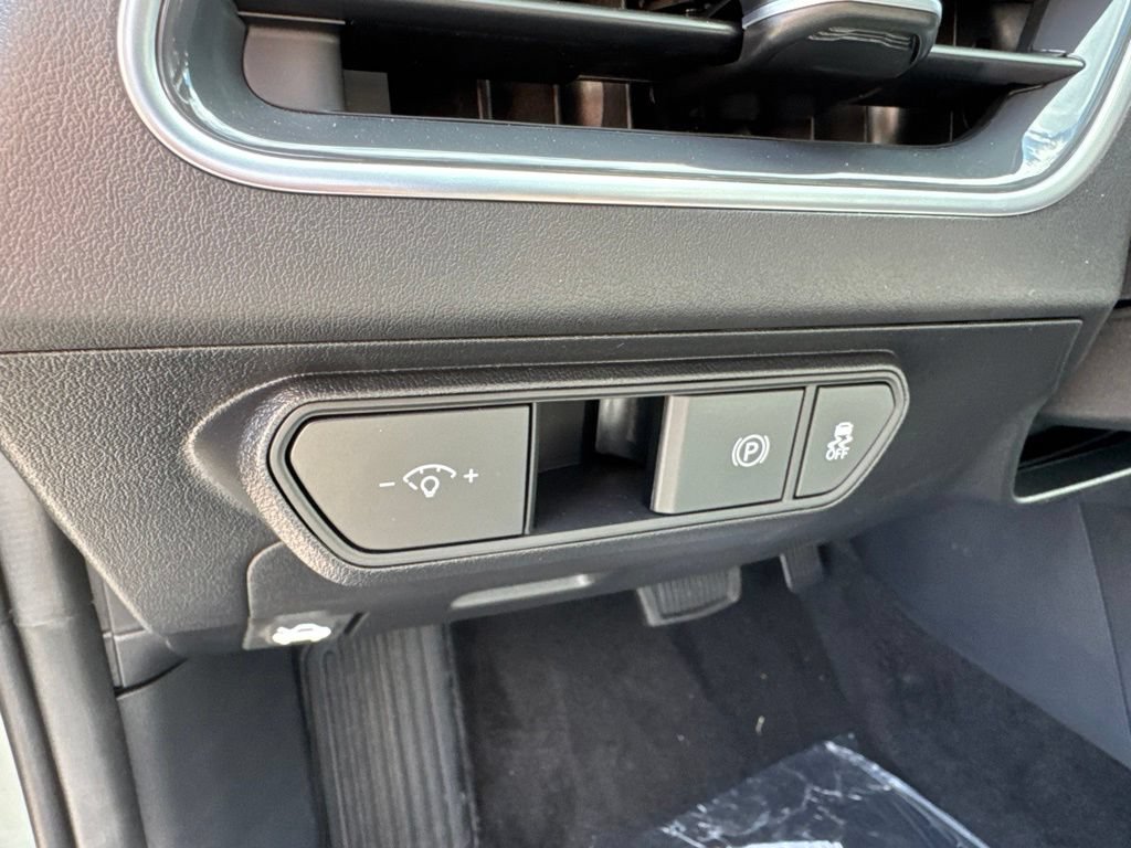 New 2026 Kia K4 GT-Line w/ GT-Line Premium Package FWD image 11