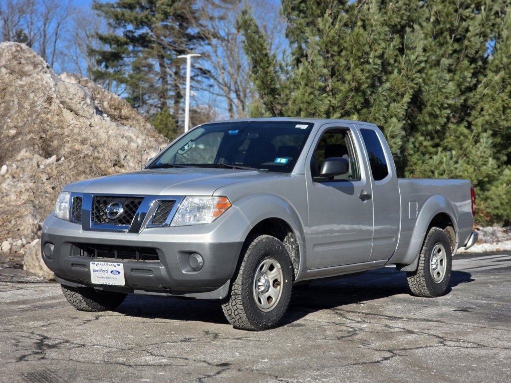 Used 2013 Nissan Frontier S image 4