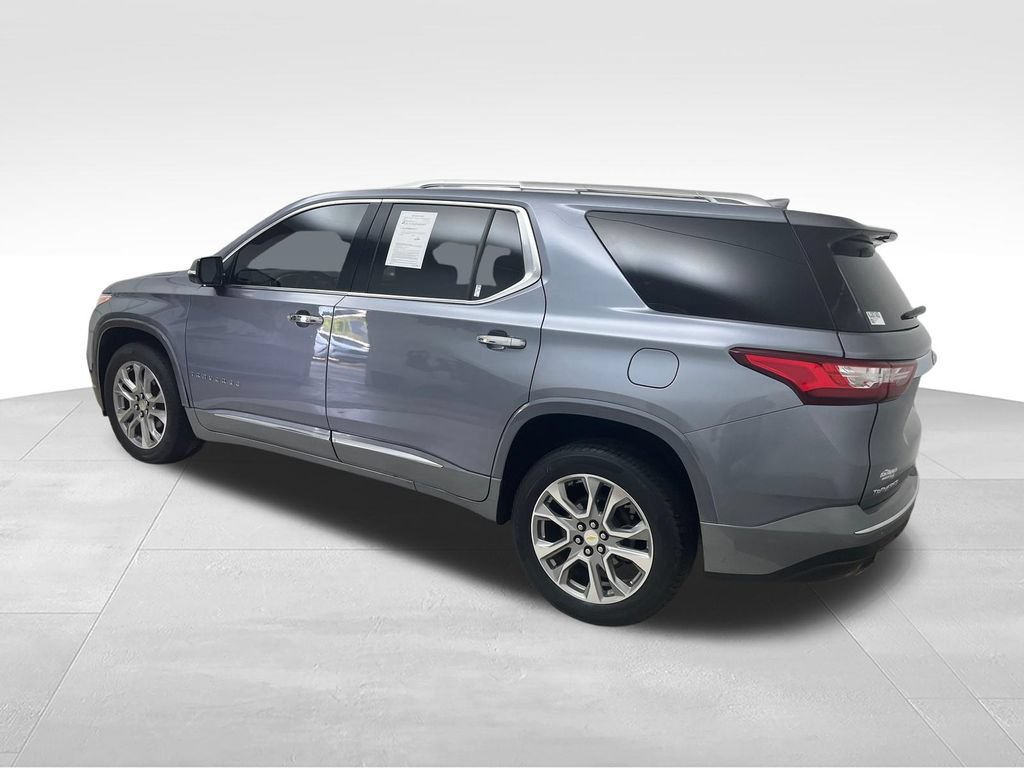 Used 2019 Chevrolet Traverse Premier FWD image 3