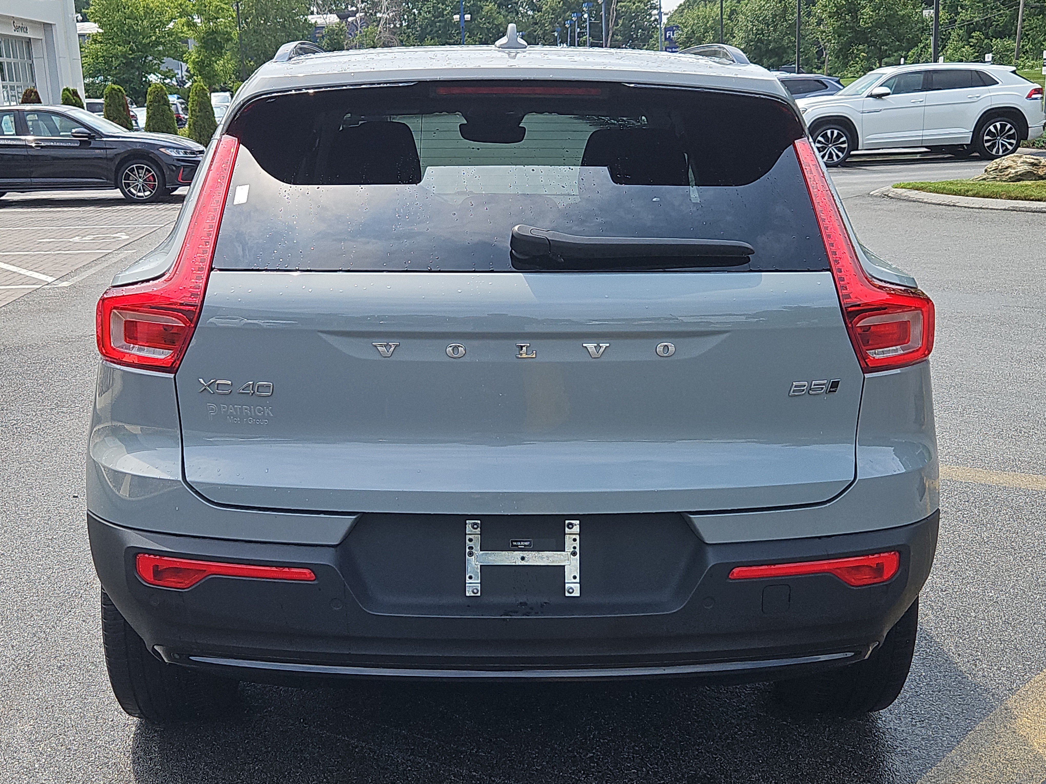 Used 2024 Volvo XC40 B5 Plus w/ Protection Package Premier AWD/4WD image 28