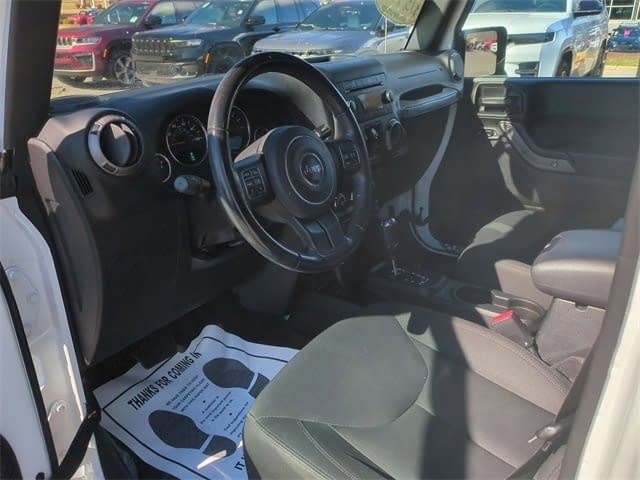 Used 2018 Jeep Wrangler Unlimited Sport S image 9