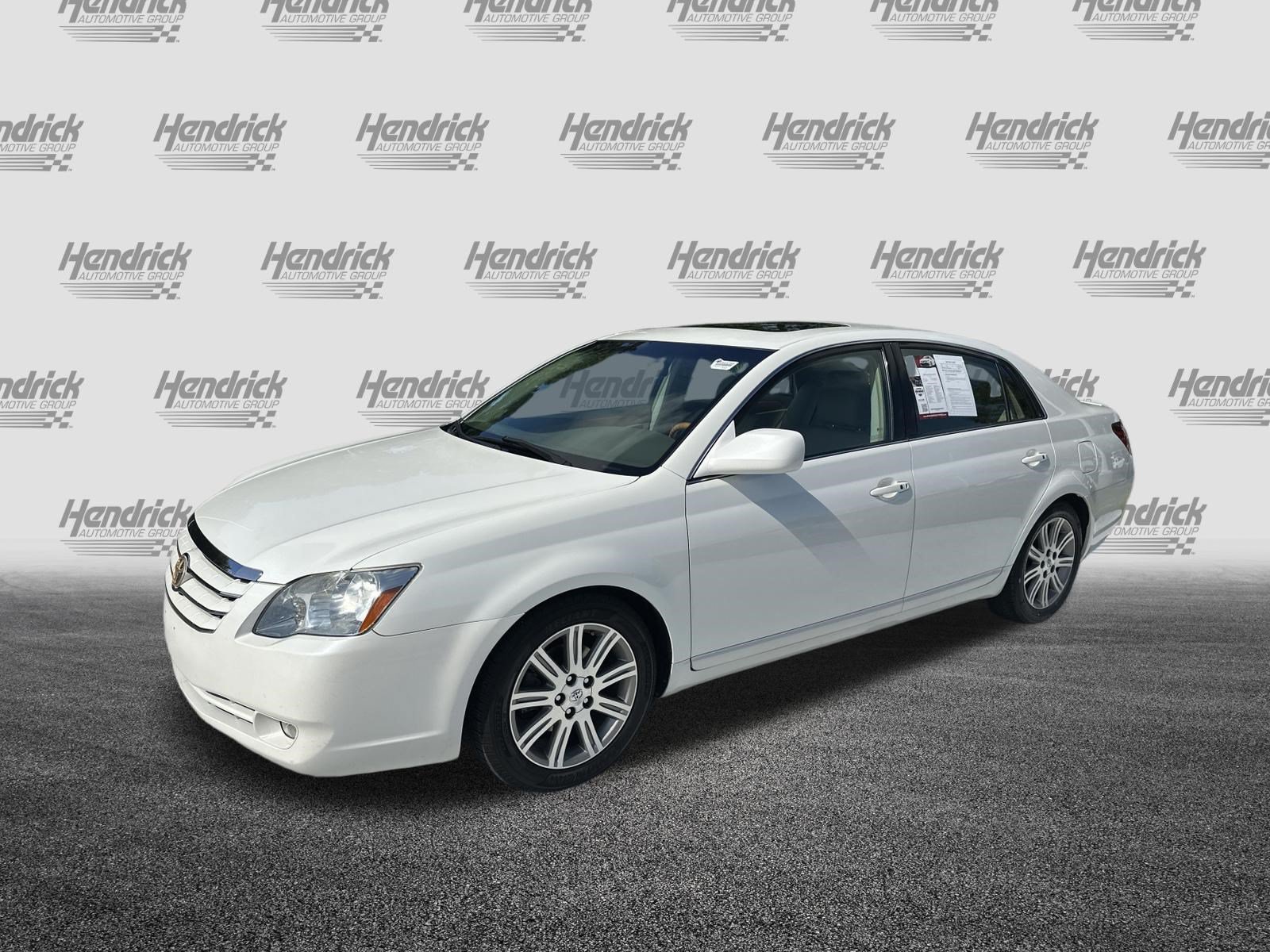 Used 2005 Toyota Avalon Limited FWD image 5