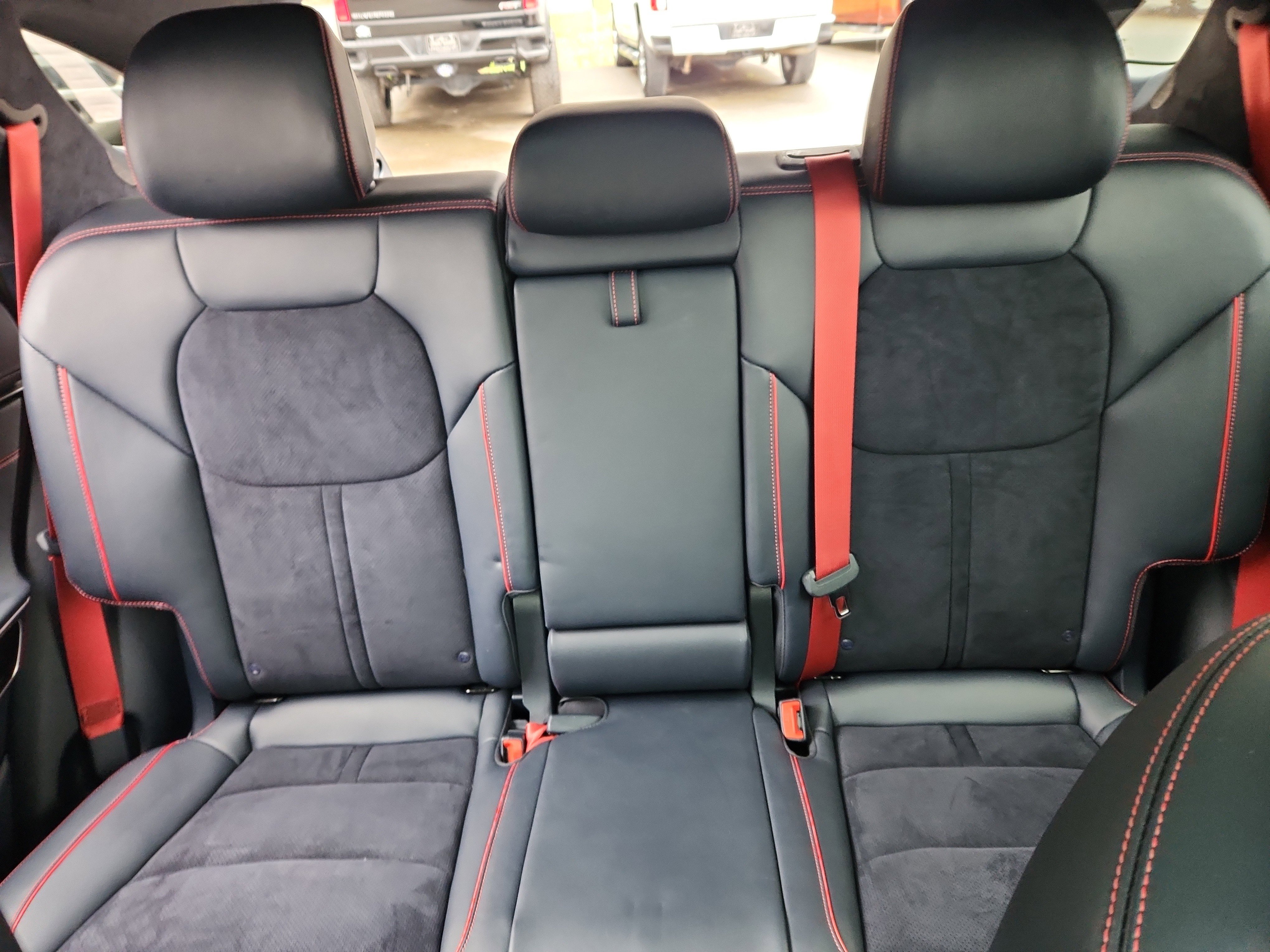 Used 2022 Genesis GV70 3.5T Sport w/ Sport Prestige Package image 38