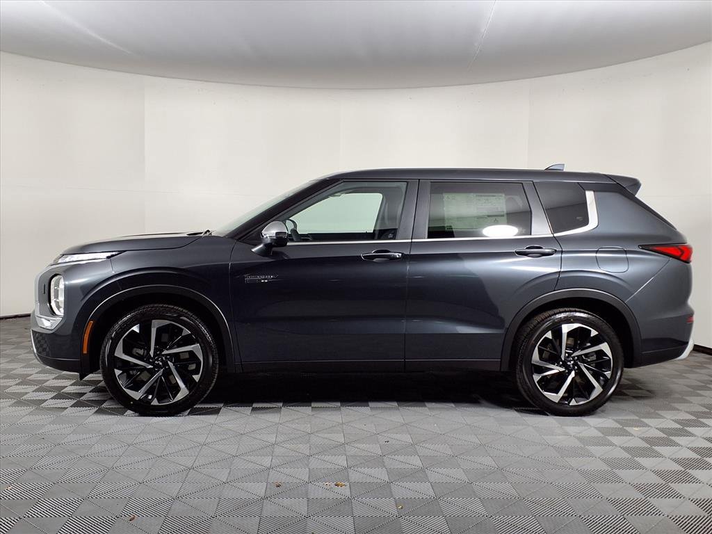 New 2025 Mitsubishi Outlander SE image 4