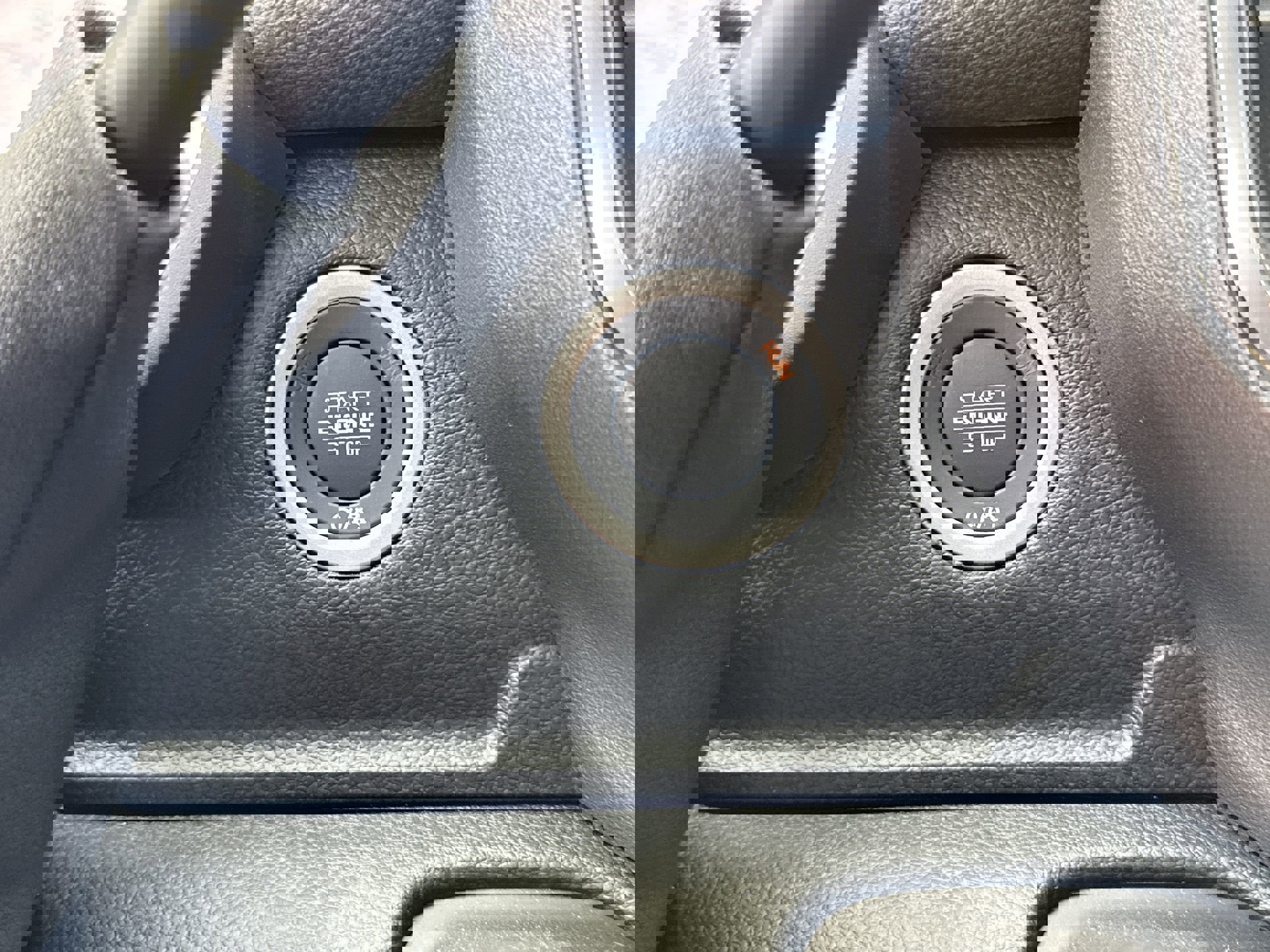 New 2025 RAM 2500 Laramie image 24