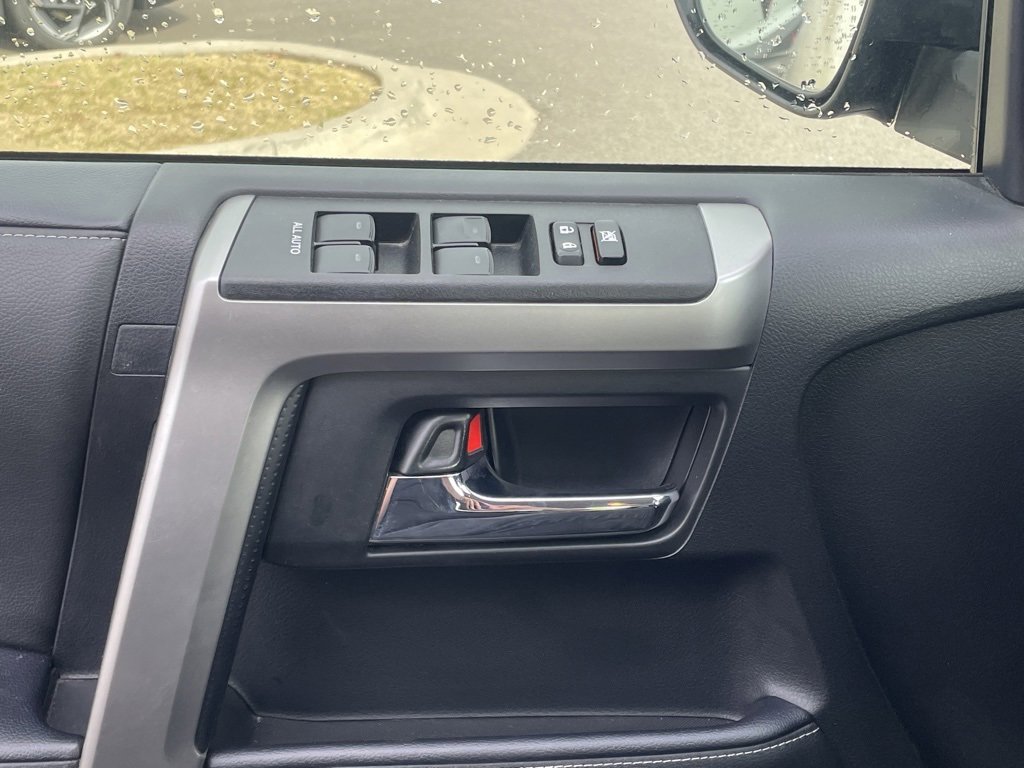 Used 2024 Toyota 4Runner SR5 image 19