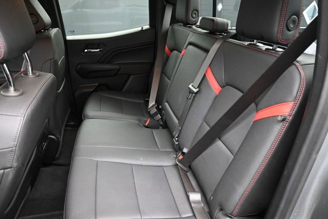 Used 2024 Chevrolet Colorado Z71 w/ Z71 Convenience Package 2 AWD/4WD image 18