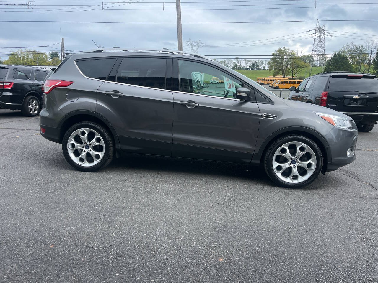 Used 2013 Ford Escape Titanium w/ Parking Technology Pkg AWD/4WD image 5