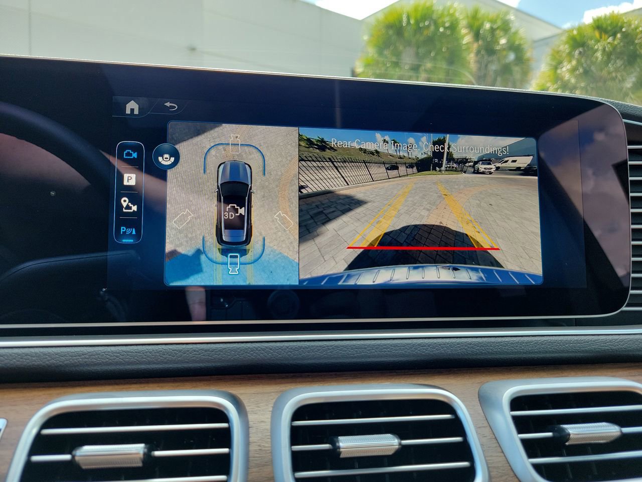 New 2026 Mercedes-Benz GLE 450e 4MATIC image 32