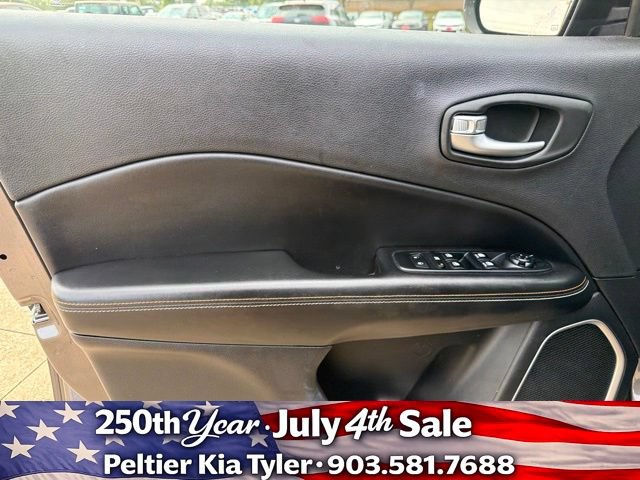 Used 2018 Jeep Compass Sport w/ Tech Group FWD image 13