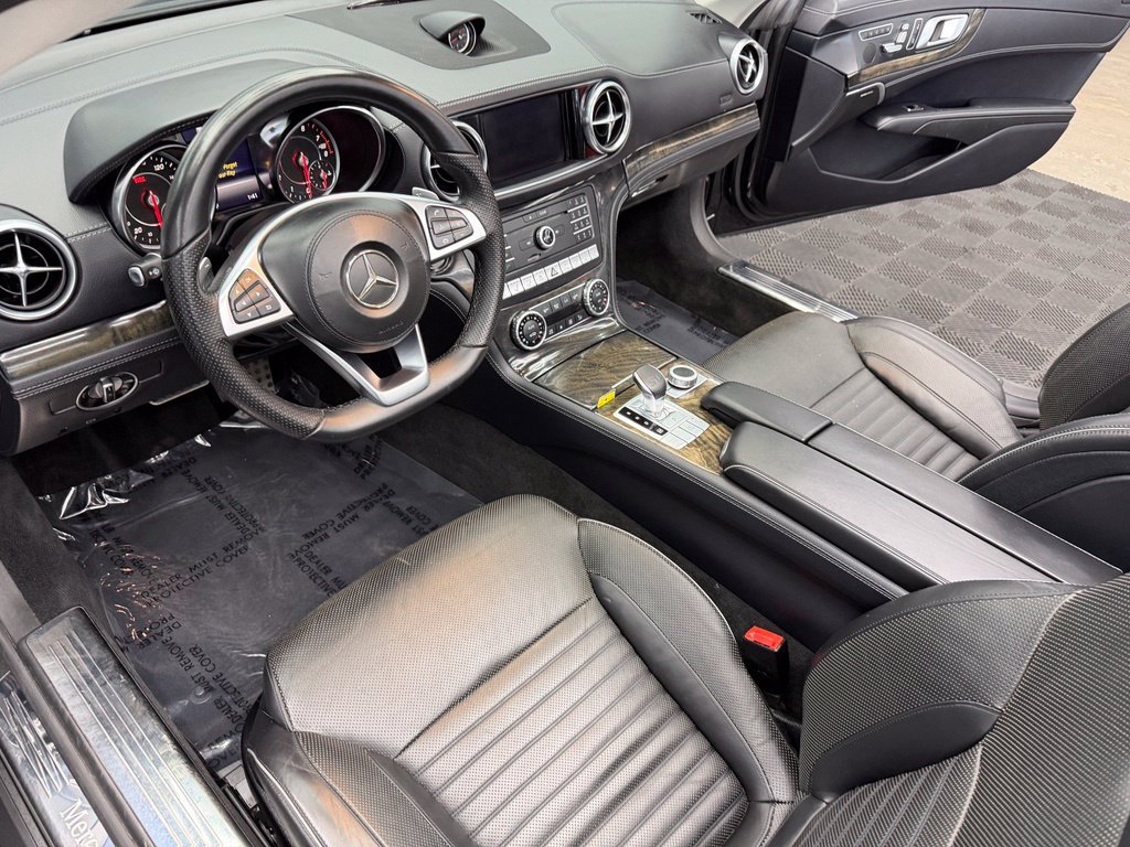 Used 2020 Mercedes-Benz SL 550 image 41