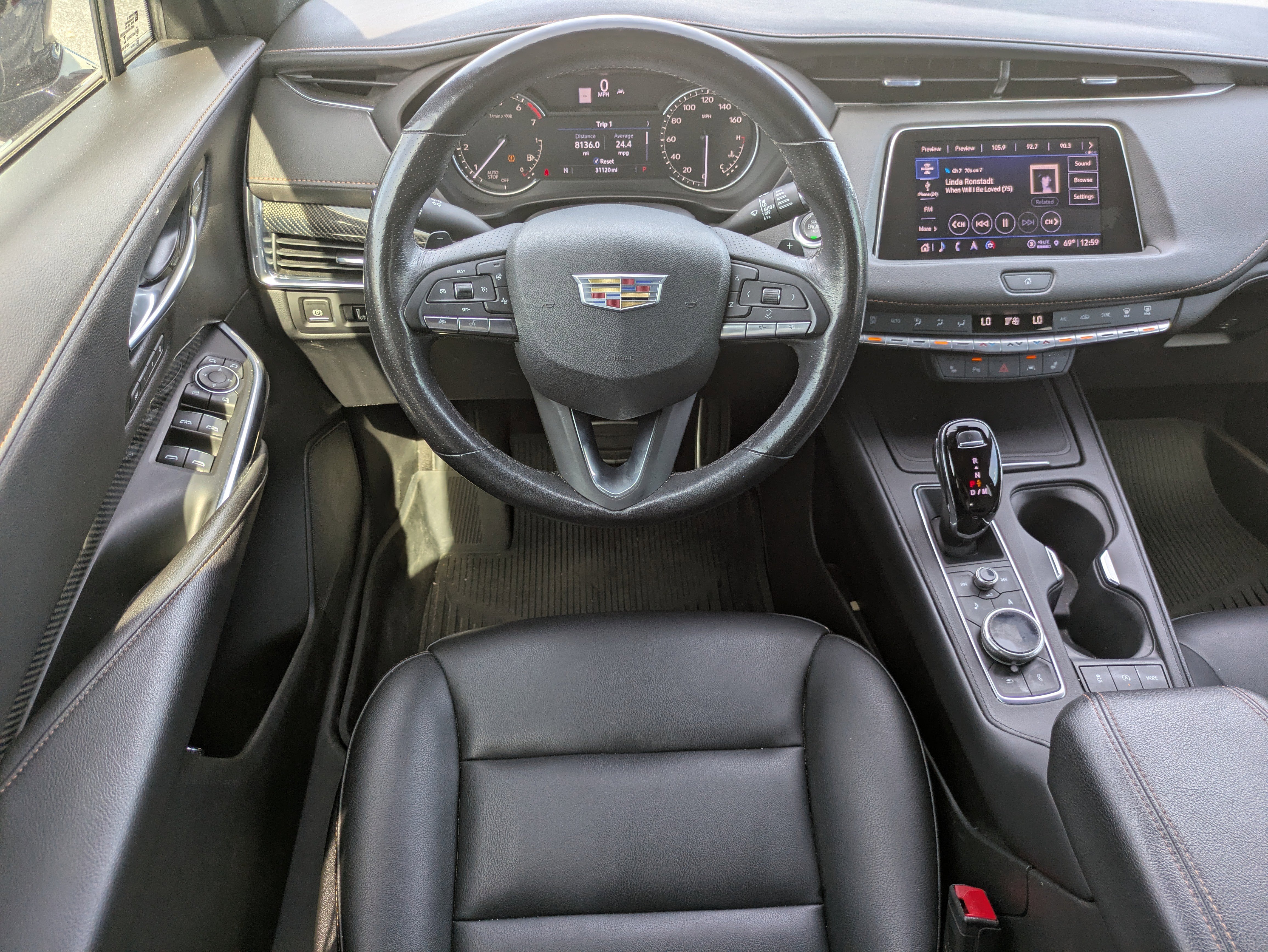 Used 2023 Cadillac XT4 Sport w/ Cold Weather Package image 4