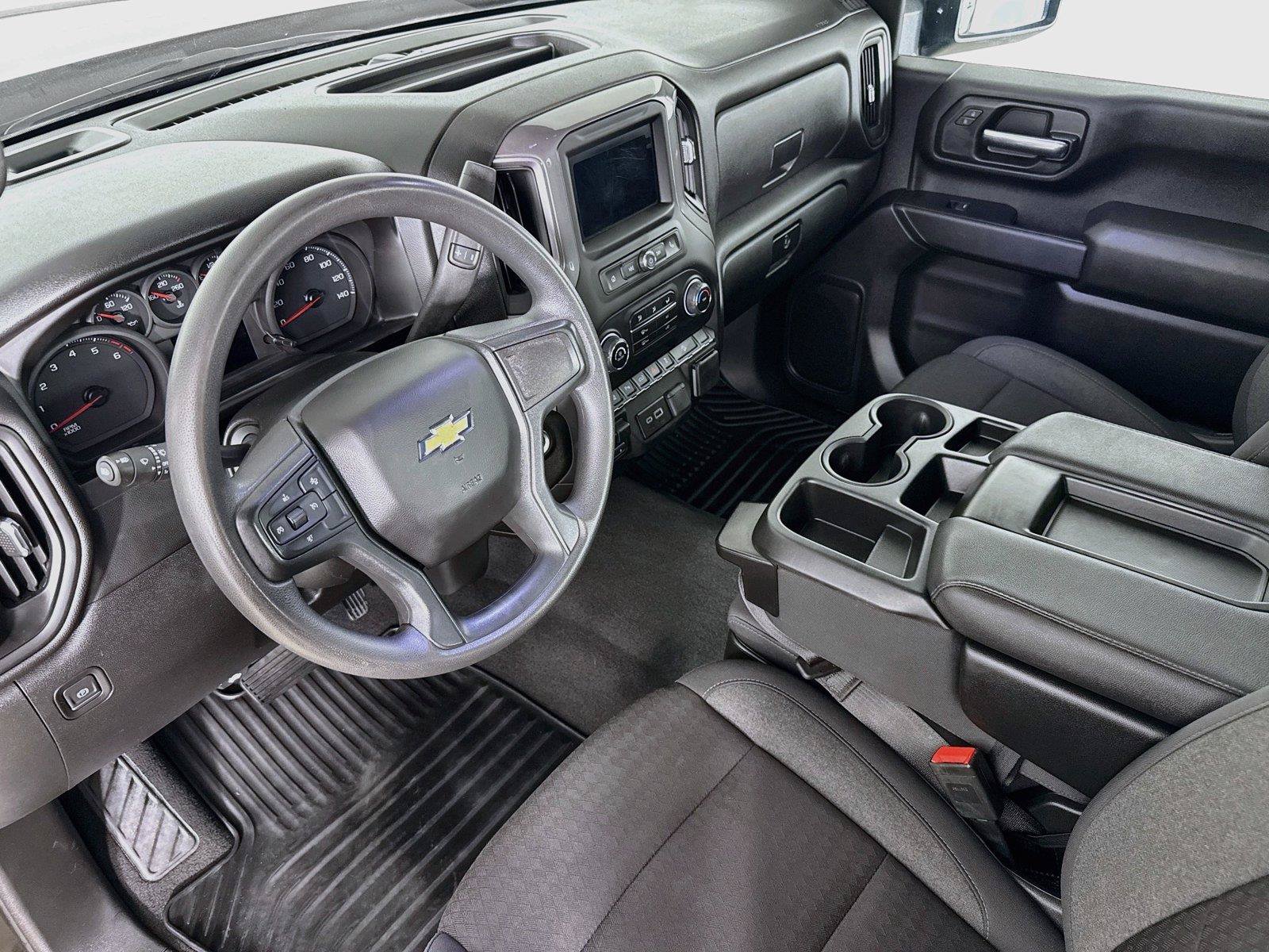 Used 2024 Chevrolet Silverado 2500 Custom w/ Custom Value Package AWD/4WD image 11